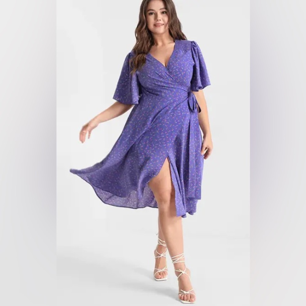 Ditsy Floral Knotted Ruffled Split Midi Dress- Blue/Violet- 18-20/2X